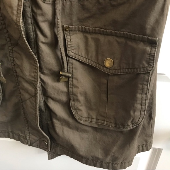 Ardene vest. - Picture 5 of 6